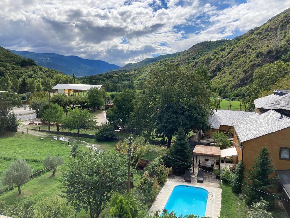 Cal Quimet ξενώνας Rialp Εξωτερικό φωτογραφία