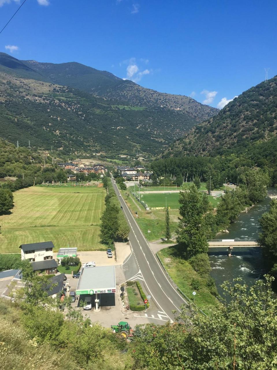 Cal Quimet ξενώνας Rialp Εξωτερικό φωτογραφία